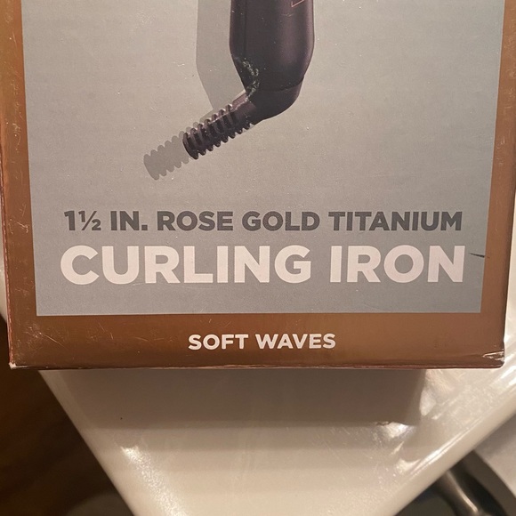 Infiniti Pro - Picture 2 of 3